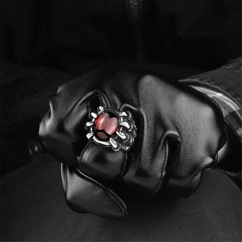 Men Dragon Claw Ring